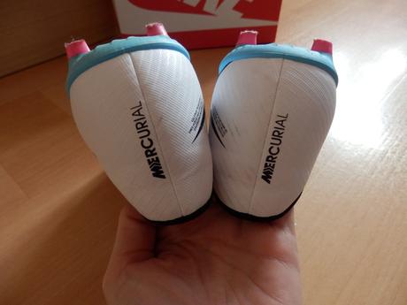 Kopačky nike mercurial vapor 15 club, nike,37