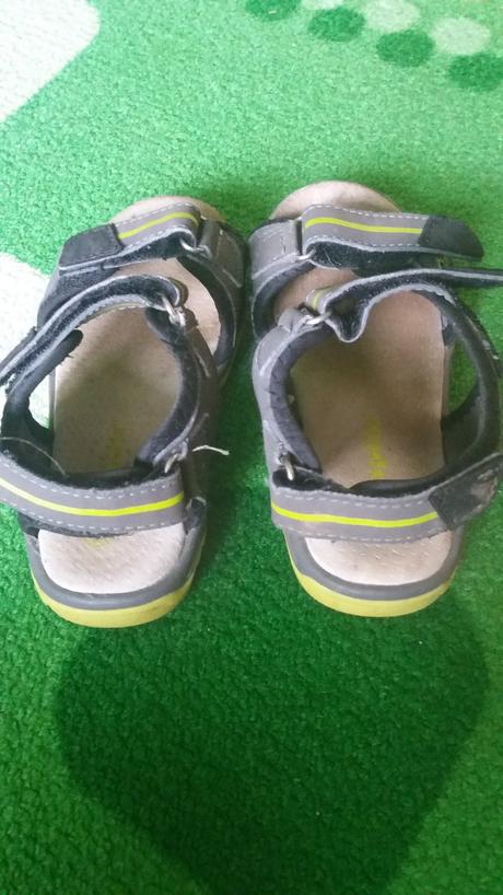 Sandálky 25, lupilu,25