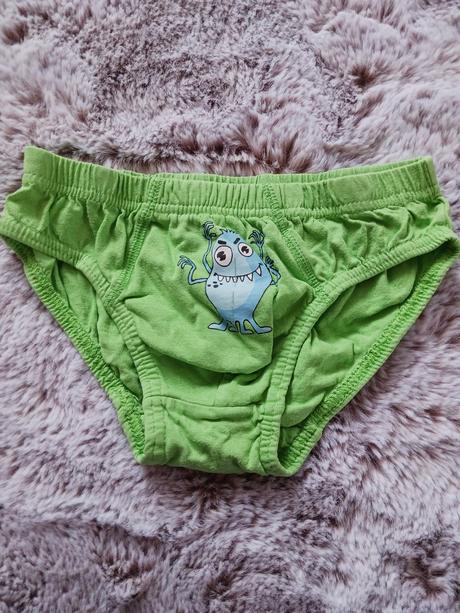 Slipy č.122/128, c&a,122