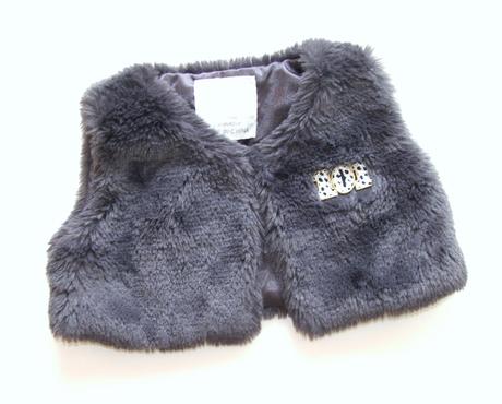 M266 dívčí chlupatá vestička vel. 62, disney,62