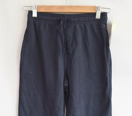 Tepláky vel. 10 - 11 let, marks & spencer,146