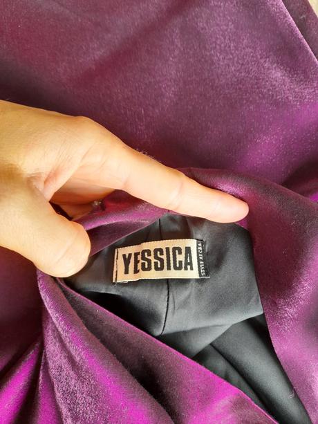 Fialové plesové šaty, yessica,34