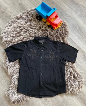 Černá chlapecká společenská košile, 134