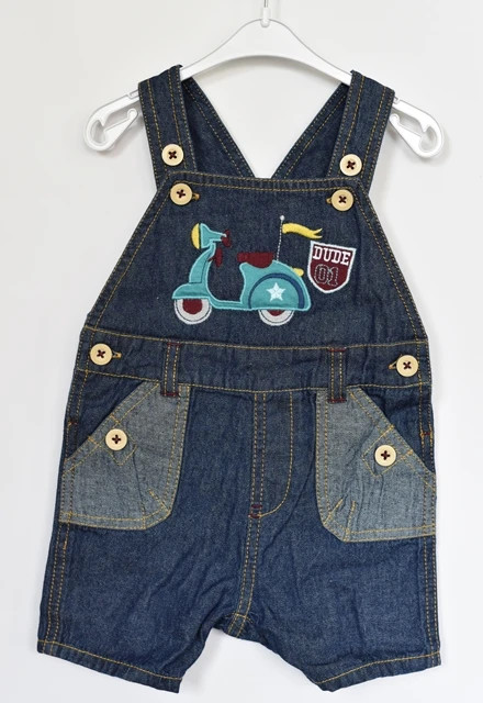 Kraťasy s laclem vel. 6 - 9 m, m&co,74