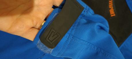 Soft modrá bunda, 134