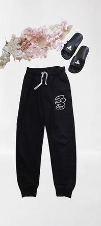 Chlapecké černé tepláky nyc, h&m,170