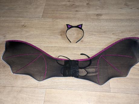 Karnevalový kostým netopýr vel. 7 - 8 let,