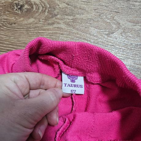 Dívčí tepláky taurus vel. 122, 122