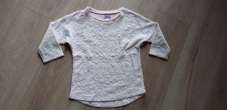 Tričko se srdíčky vel. 116 délka 50cm, šířka 34cm, f&f,116