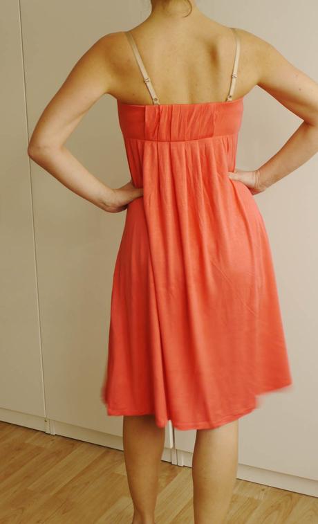 Saty koralove barvy bez raminek 34 od 3 suisses, 34