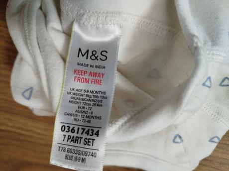 Body zn. marks & spencer vel.68, marks & spencer,68