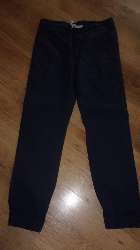 Kalhoty zn. h&m, vel. 134, h&m,134