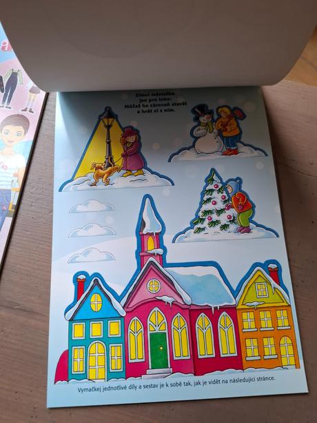 Papírové panenky/ oblékání, skládanky, 