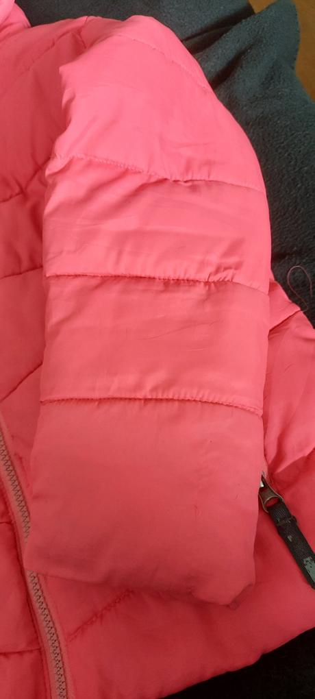 Dívčí zimní bunda vel. 8/9 let., 128