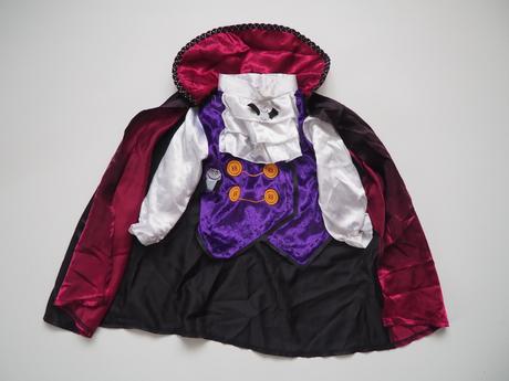 Kostým upír vel 80,