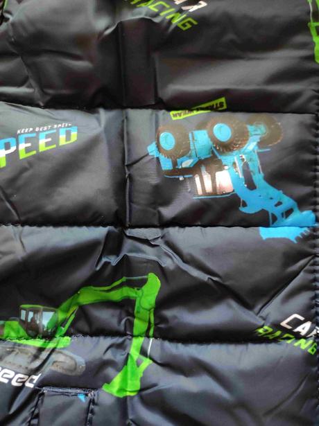 Zimní chlapecká bunda s bagry, 98 - 128