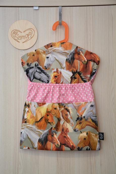 Kapsář nejen do školky + jmenovka,