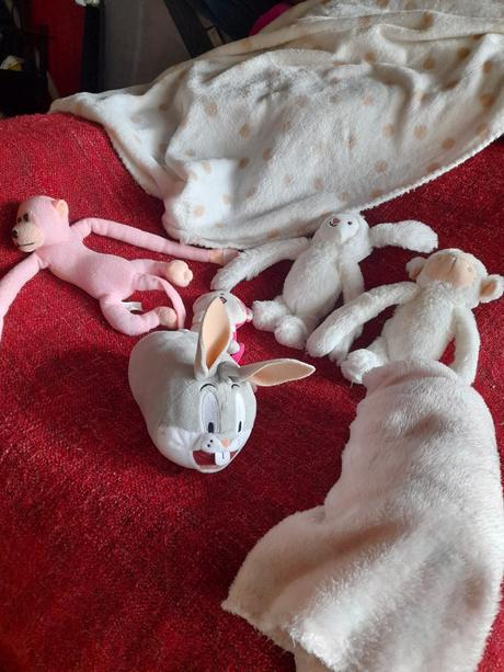 Plyšové hračky, plyšáci, spongebob, různé, 