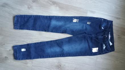 Dívčí oblečení 30 ks, 140–152