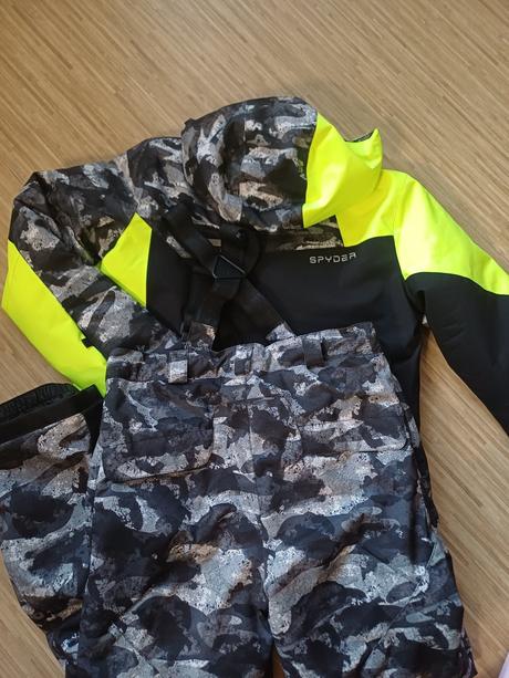 Lyžařský komplet, souprava, set spyder vel.20-176, 176