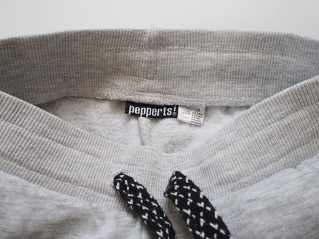 Tepláky vel 128, pepperts,128