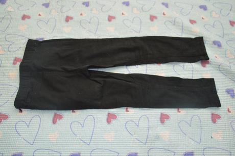 110 černé elastické džíny džegíny, h&m,110