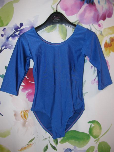 Dívčí cvičební, gymnastický dres, 122