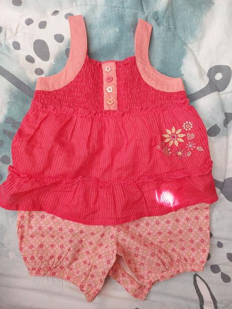 Letní overal s výšivkou, f&f,74