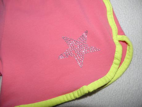 Dívčí kraťasy zn. ecrin vel.134, 134