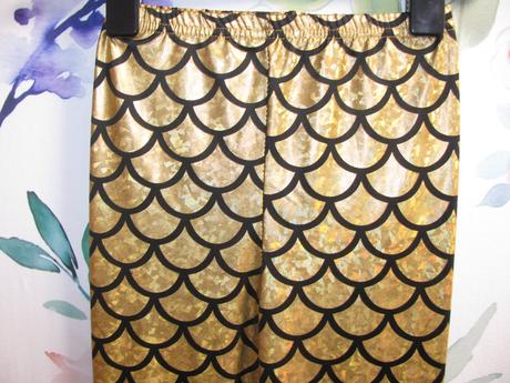 Elastické zlaté legíny, 128