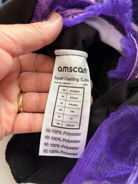 An19/ kostým čarodějka- v.3/4 roky, 