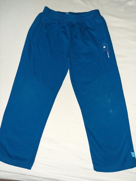 Teplákovka zn. kugo vel. 140, kugo,140