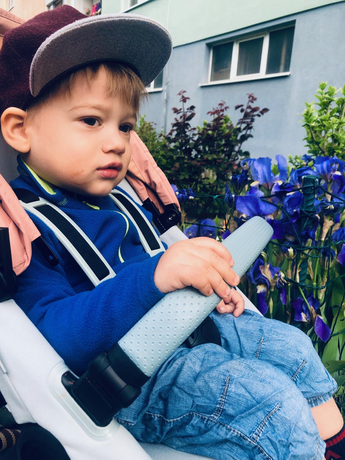 Image title Image title