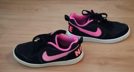 Tenisky nike vel.36,5 + krém magic bronze zdarma, nike,36