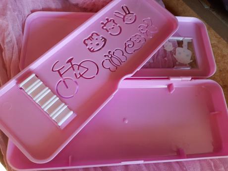 Pouzdro na pastelky,penál růžový nádherný, 