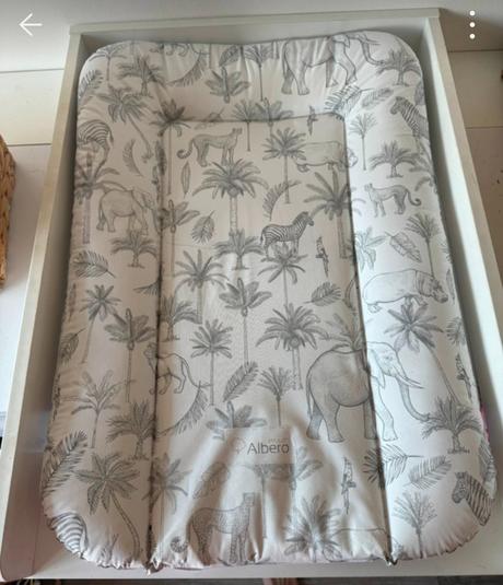 Prebalovaci pult na malm, 