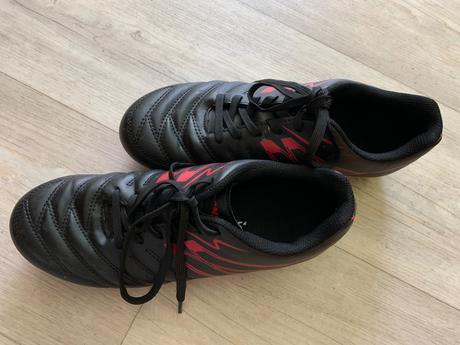 Kopačky kensis buda fg vel. 40, 40