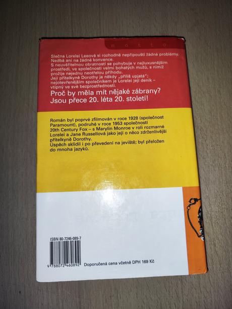 Páni mají radši blondýnky,ale žení se s brunetkami, 