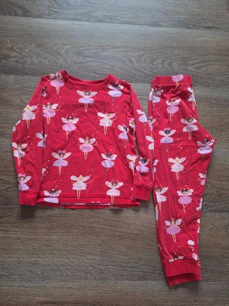 Pyžamo m&s s vílami vel 122/128, marks & spencer,122