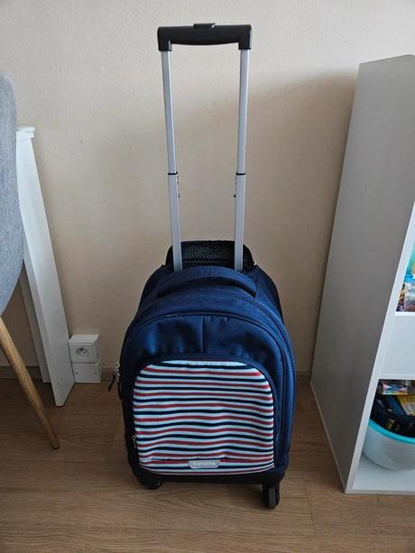 Dětský cestovní kufr - osobní odběr, 