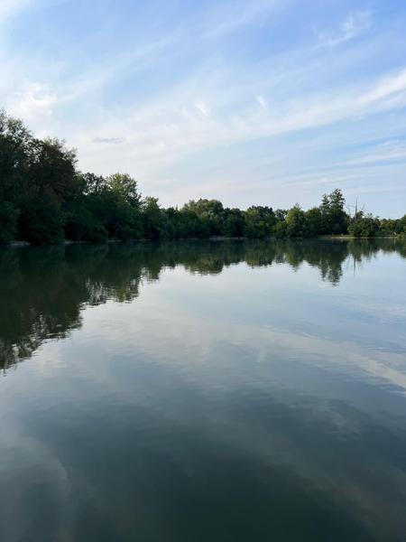 Dětské hřiště Holásky: Rodinný výlet s dětmi u Brna