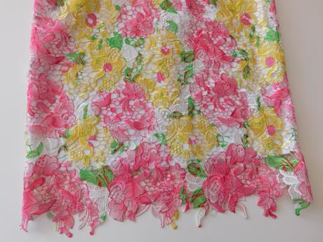 Dámské společenské šaty, 38