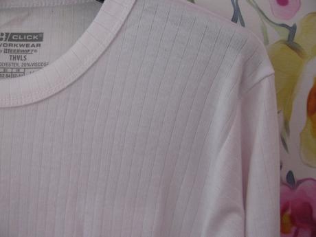 Teplé bílé spodní prádlo, l