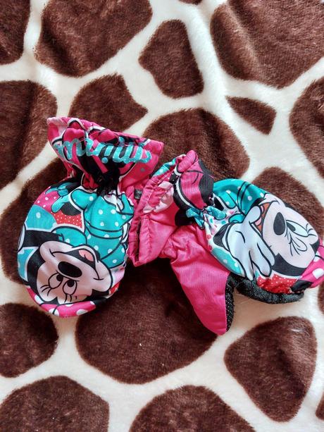 Zimní rukavice minnie, 98