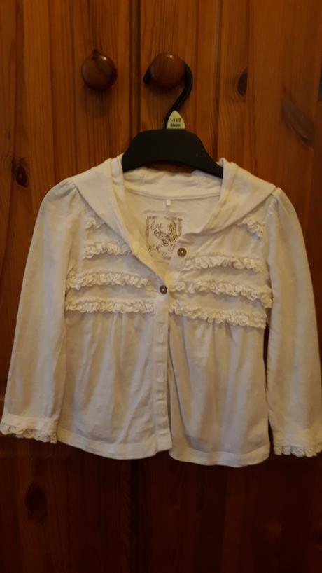 Mikinka s volánky, next,86