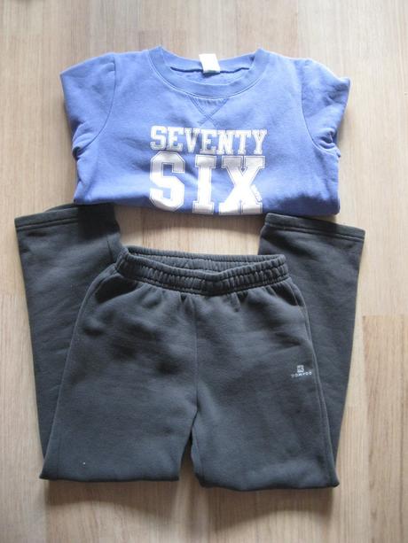 Mikina +tepláky, domyos,128