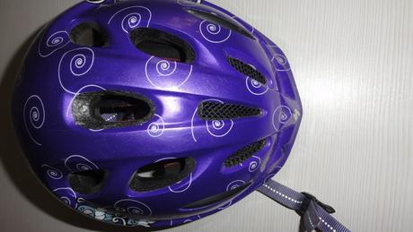 Dětská helma na kolo specialized, xs