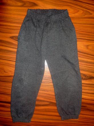 Tmavošedé melírované tepláky, okay,122