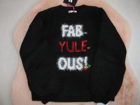 Černý dívčí svetr, vánoční motiv, 140