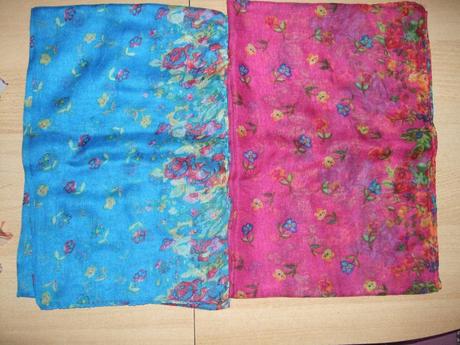 2 ks šatky - cena spolu, 